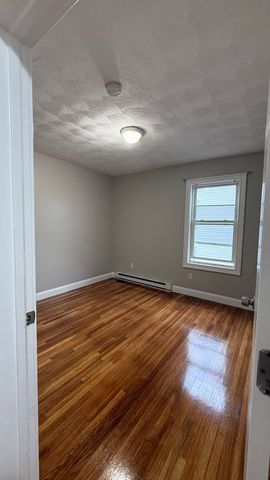 17 West Avenue 2, Salem, MA 01970
