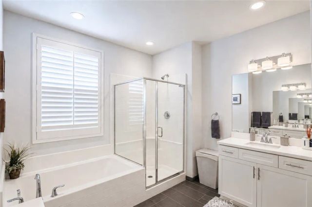 3210 E Yountville Drive 7, Ontario, CA 91761