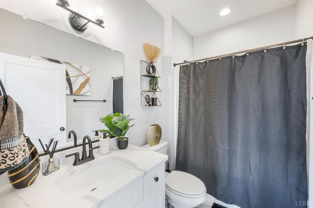 301 Bentley Grove Way, Lynchburg, VA 24502