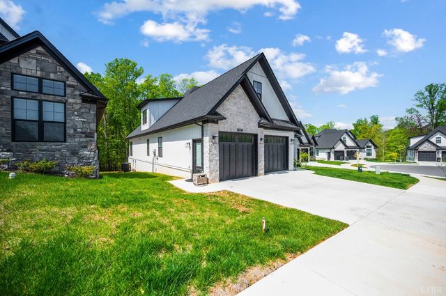 301 Bentley Grove Way, Lynchburg, VA 24502