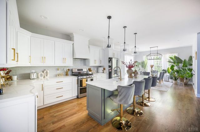 301 Bentley Grove Way, Lynchburg, VA 24502