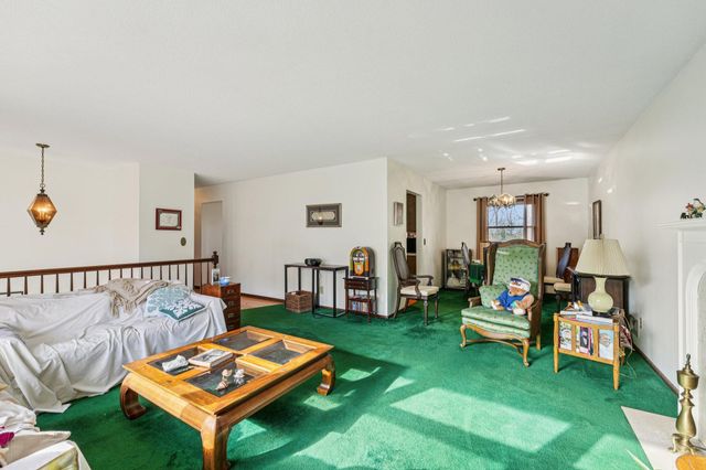 1051 Tiller Lane, Shoreview, MN 55126