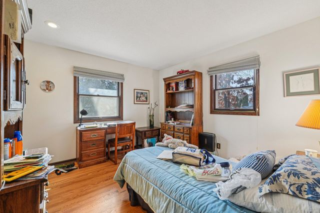 1051 Tiller Lane, Shoreview, MN 55126