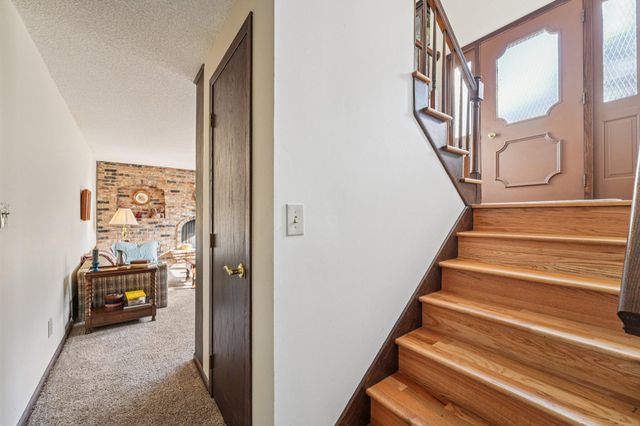 1051 Tiller Lane, Shoreview, MN 55126