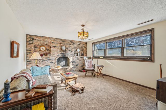 1051 Tiller Lane, Shoreview, MN 55126