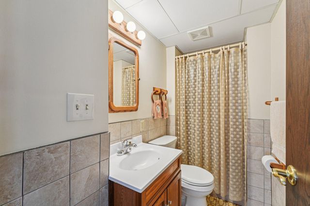 1051 Tiller Lane, Shoreview, MN 55126