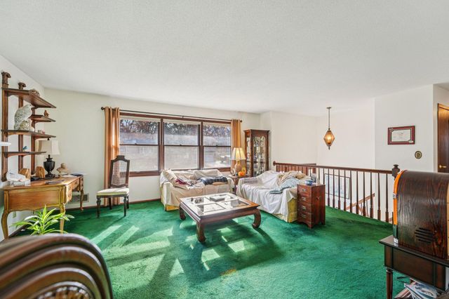 1051 Tiller Lane, Shoreview, MN 55126