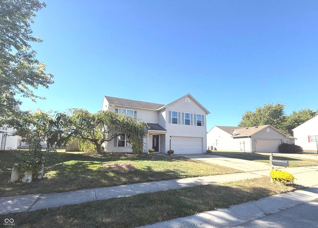 288 Broadmoor, Pittsboro, IN 46167