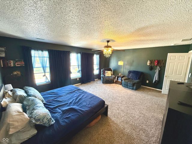 288 Broadmoor, Pittsboro, IN 46167