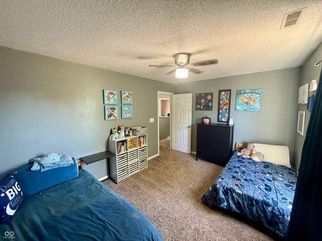 288 Broadmoor, Pittsboro, IN 46167