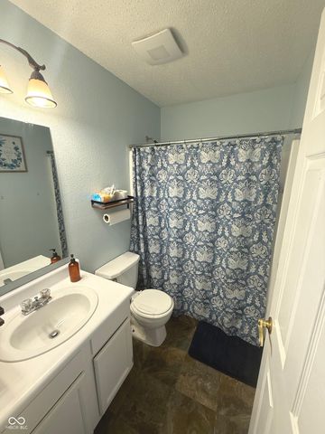 288 Broadmoor, Pittsboro, IN 46167