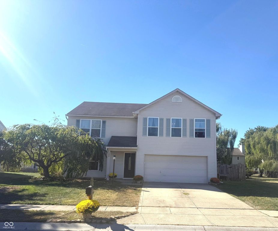 288 Broadmoor, Pittsboro, IN 46167