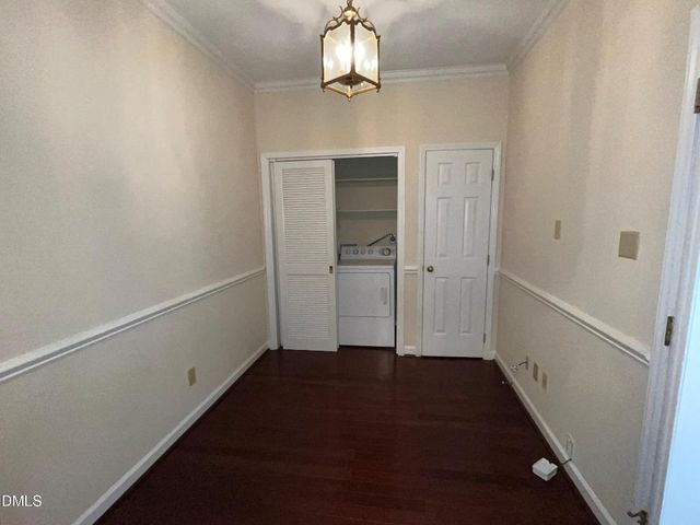 1667 Village Glenn Drive, Raleigh, NC 27612