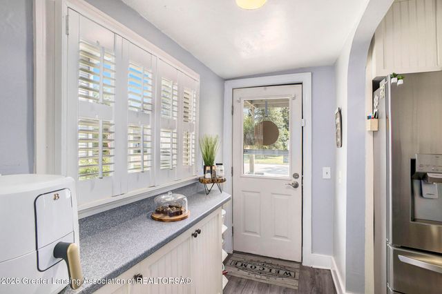 305 E Middle Street, Williamston, MI 48895