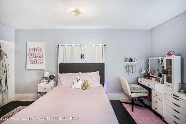 305 E Middle Street, Williamston, MI 48895