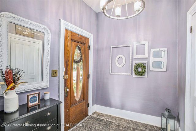 305 E Middle Street, Williamston, MI 48895