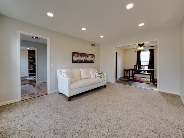 843 Halltown Rd, Portland, TN 37148