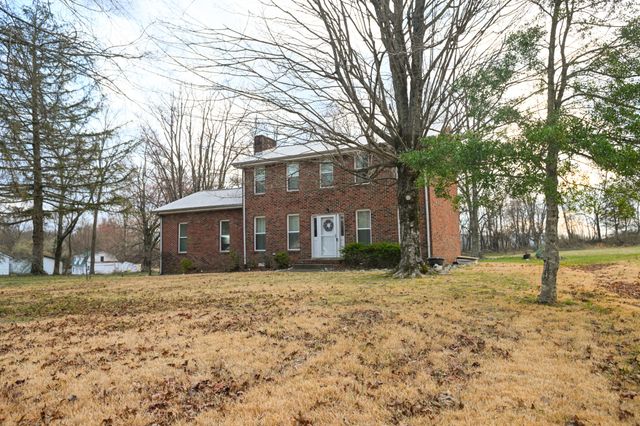 843 Halltown Rd, Portland, TN 37148