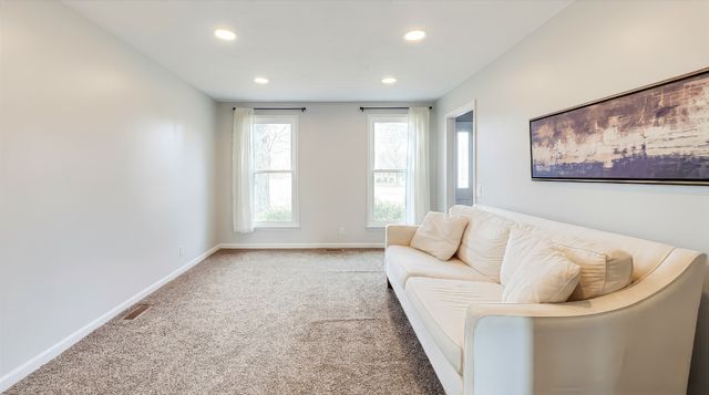 843 Halltown Rd, Portland, TN 37148