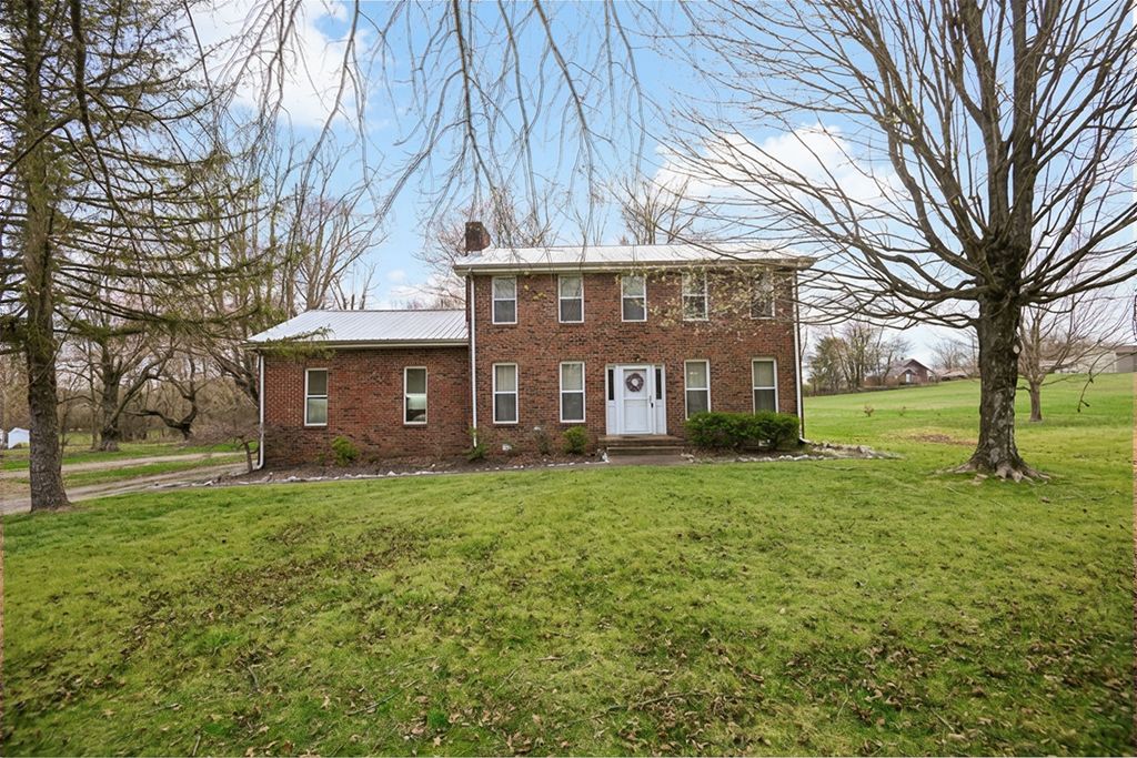 843 Halltown Rd, Portland, TN 37148