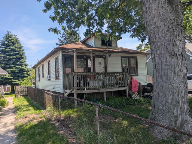 6525 Delaware Avenue, Hammond, IN 46323