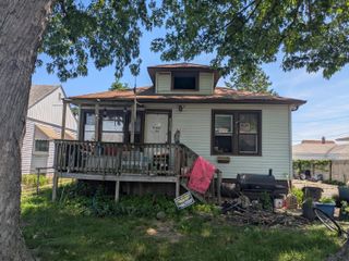 6525 Delaware Avenue, Hammond, IN 46323