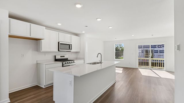 1399 Oakfield Lane, Pingree Grove, IL 60140