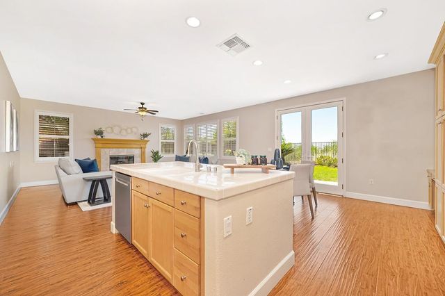 8128 Damico Dr, El Dorado Hills, CA 95762