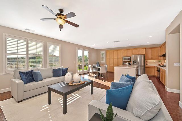 8128 Damico Dr, El Dorado Hills, CA 95762