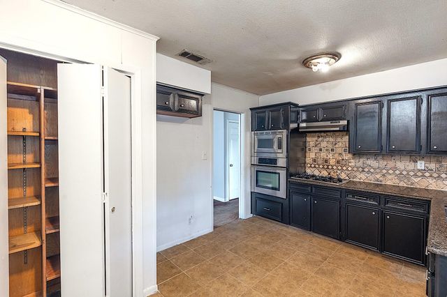 519 Sharon Drive, Humble, TX 77338