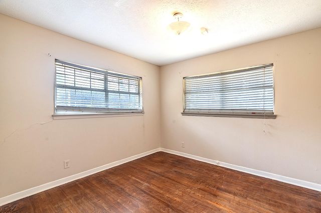 519 Sharon Drive, Humble, TX 77338