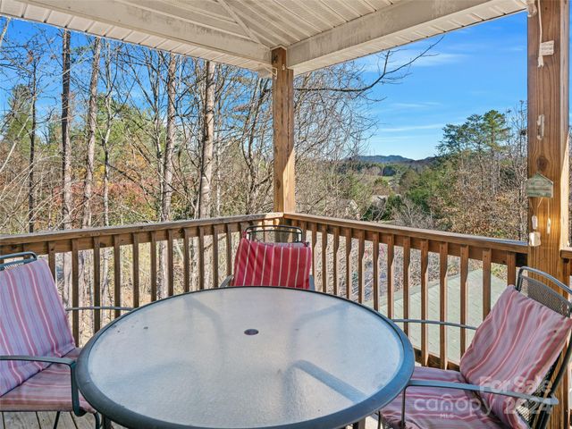 16 Sunny Lane, Mars Hill, NC 28754