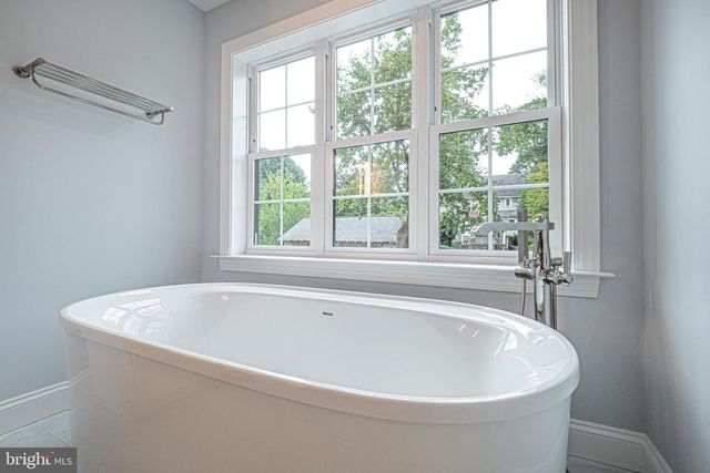 1409 TIMBER MILL LN, West Chester, PA 19380