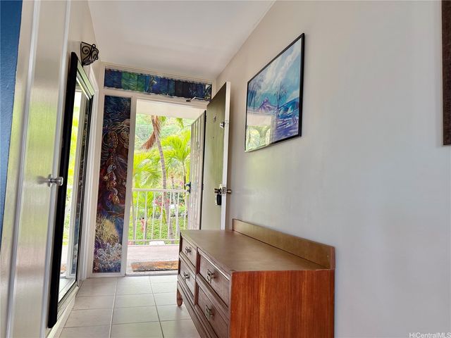 84-710 Kili Drive 812, Waianae, HI 96792