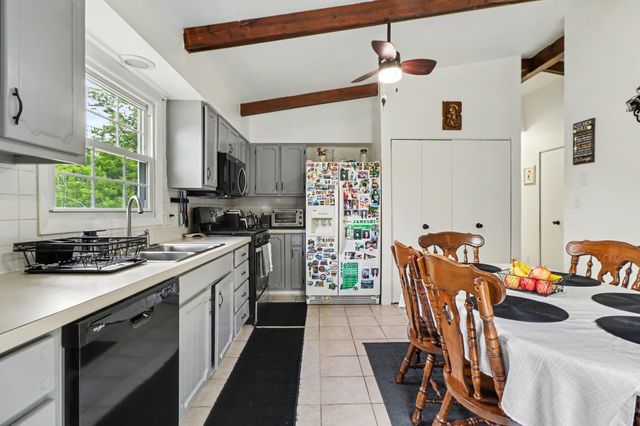 3707 Oak Grove Drive, Valparaiso, IN 46383