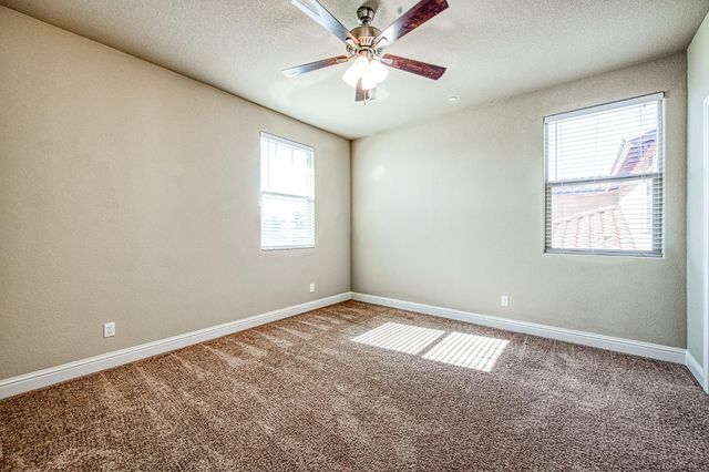 7280 E Berkeley Avenue, Fresno, CA 93737