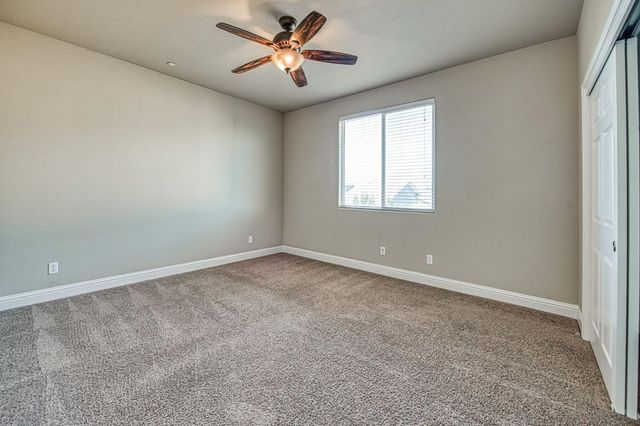 7280 E Berkeley Avenue, Fresno, CA 93737