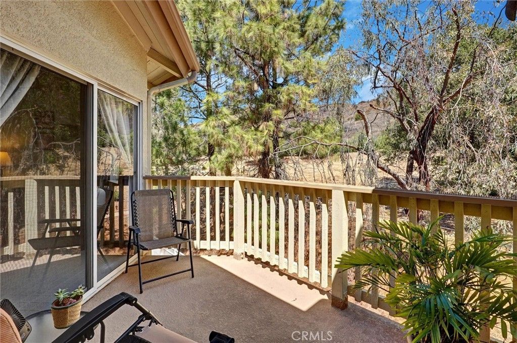 5837 Oak Bend 410, Oak Park, CA 91377 — photo 2