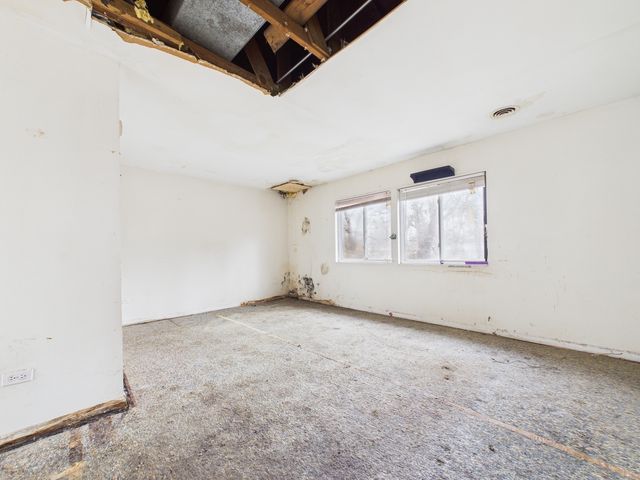 16213 Saint Louis Avenue, Markham, IL 60428