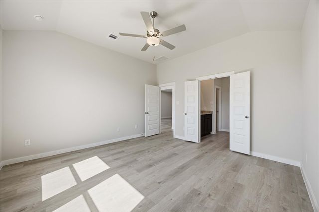 8138 Goliad Way, Beasley, TX 77417