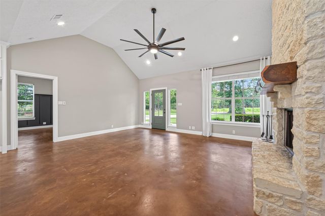 8626 Shadow Lane, Magnolia, TX 77354