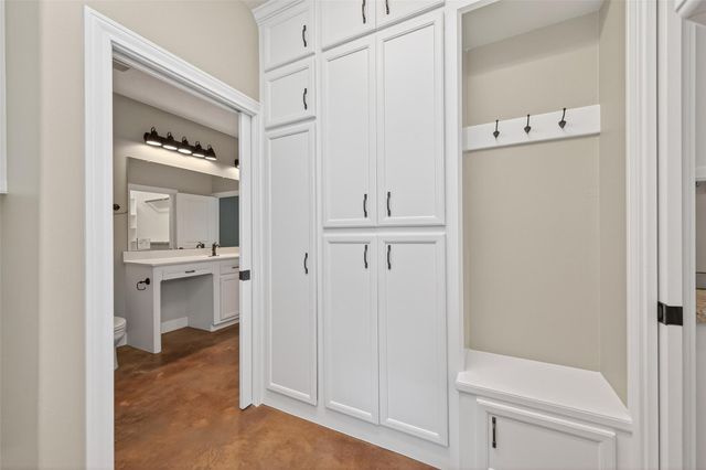 8626 Shadow Lane, Magnolia, TX 77354
