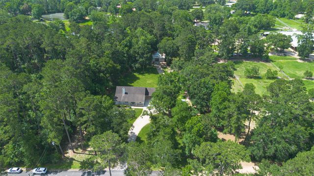 8626 Shadow Lane, Magnolia, TX 77354