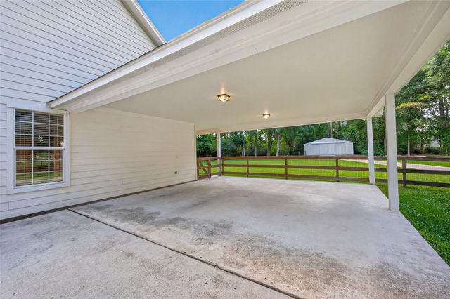 8626 Shadow Lane, Magnolia, TX 77354