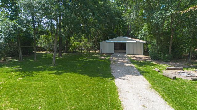 8626 Shadow Lane, Magnolia, TX 77354