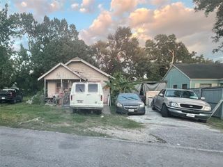 541 Zoe Street, Houston, TX 77020