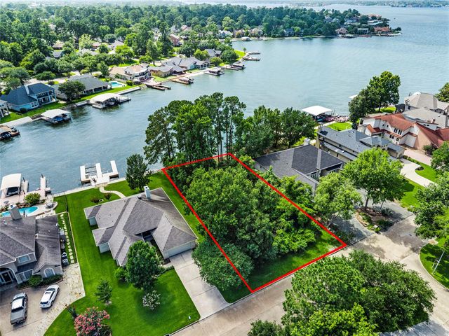 3511 Brookhaven Drive, Montgomery, TX 77356