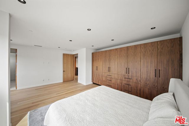 212 Bay Street 103, Santa Monica, CA 90405