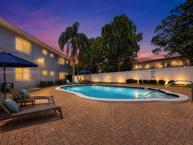 4405 NE 21st Ave 15, Fort Lauderdale, FL 33308