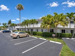 4405 NE 21st Ave 15, Fort Lauderdale, FL 33308